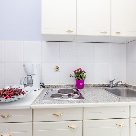 Ava Apartments Омишаль Номер фото