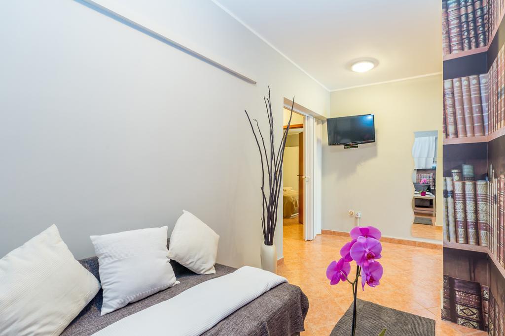 Ava Apartments Омишаль Экстерьер фото