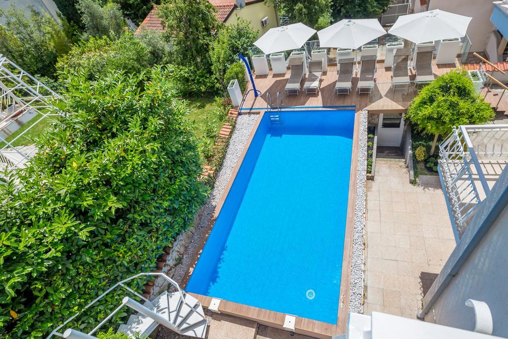 Ava Apartments Омишаль Экстерьер фото